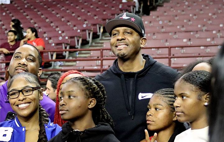 米兰内洛训练组图，如火如荼进行中（封面配图）